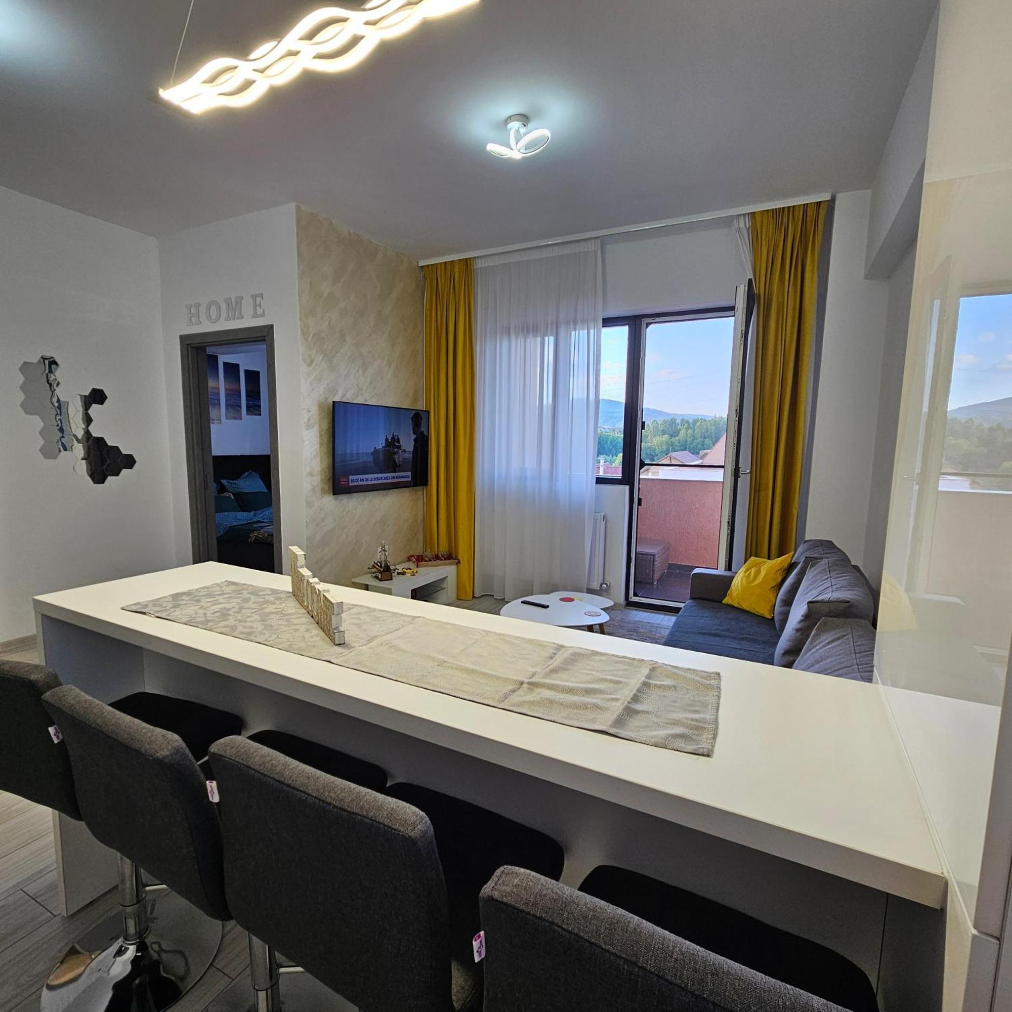 Apartament Dem Radulescu Langa Strand Râmnicu Vâlcea Εξωτερικό φωτογραφία