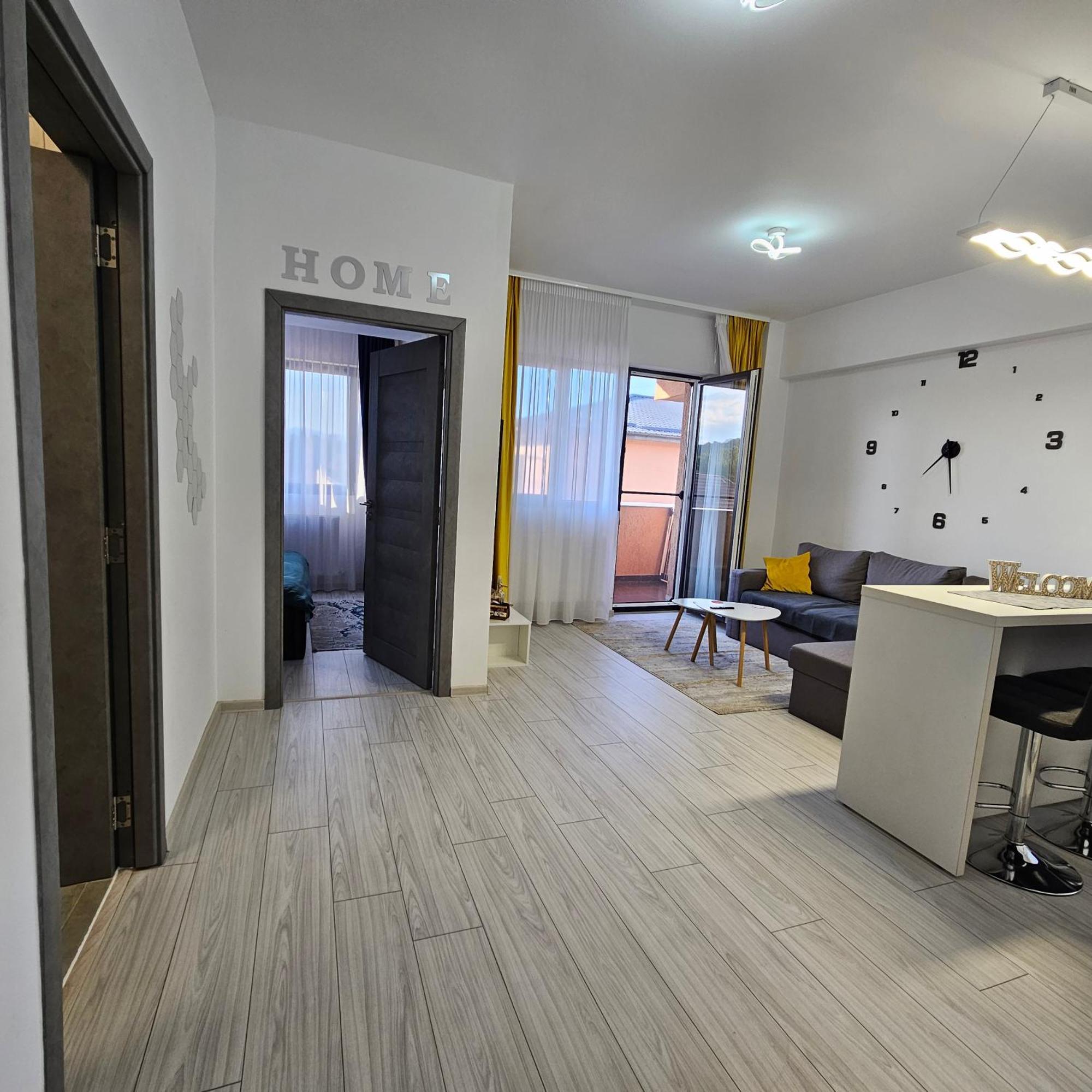 Apartament Dem Radulescu Langa Strand Râmnicu Vâlcea Εξωτερικό φωτογραφία